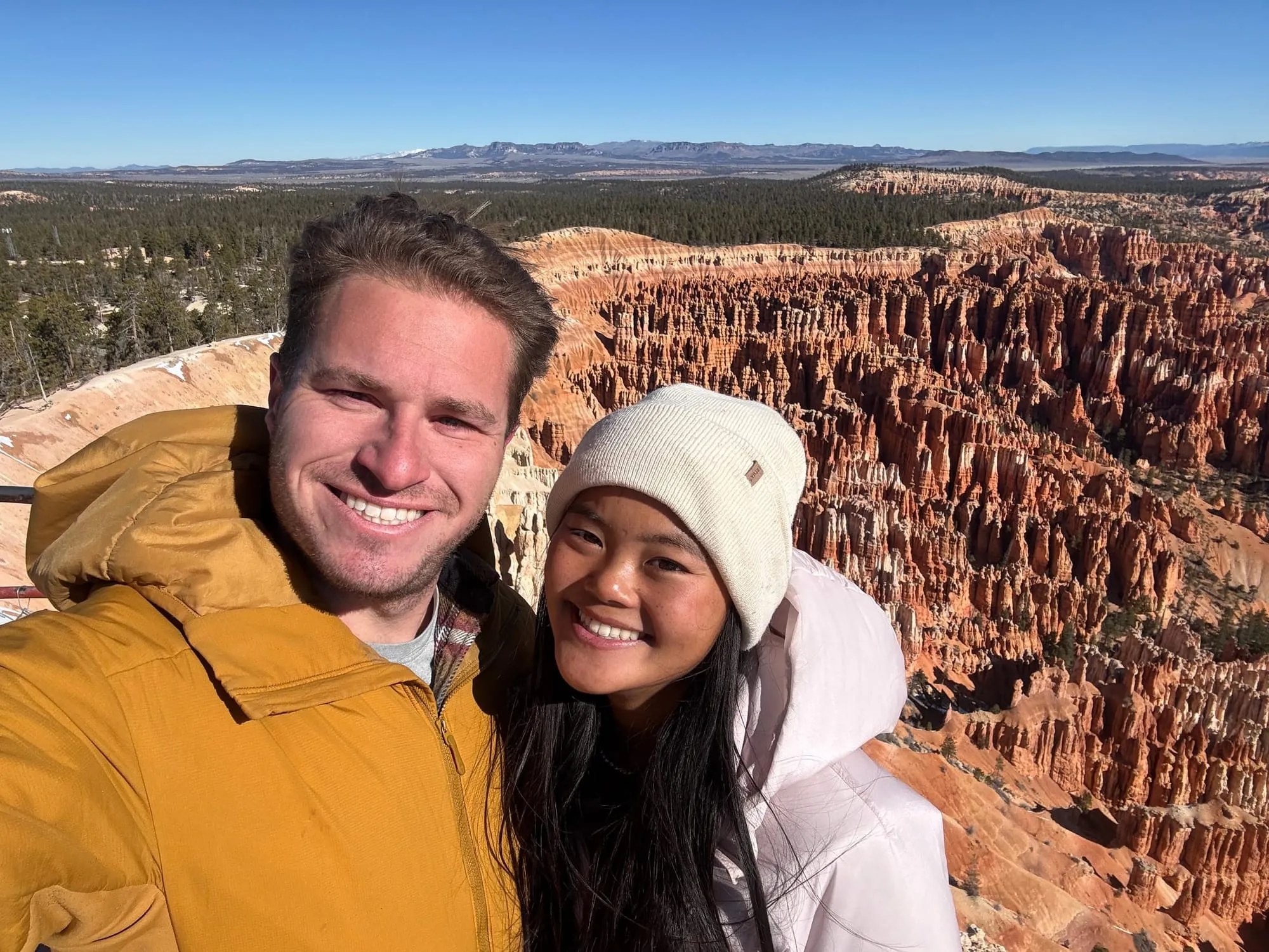 Selfie above the hoodoos
